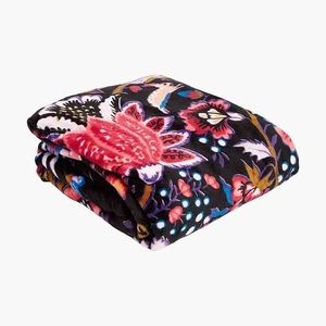 *RARE* Vera Bradley Plush Foxwood Throw